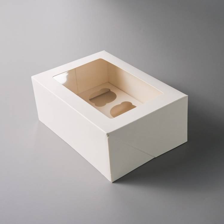 Bílá krabice s okénkem na 6 ks muffinů (25,4 x 17,7 x 10 cm)