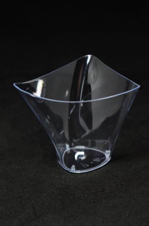 Cake Star Plastový kelímek trojhranný 71C (98 ml)