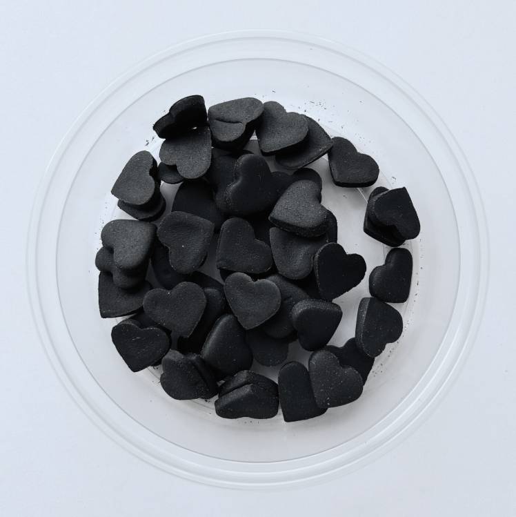 Cukrová srdíčka malá černá (50 ks)