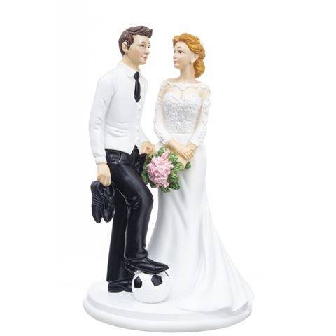 Figurka Novomanželé s fotbalovým míčem 20 cm