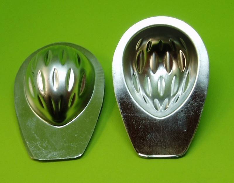 Formičky na ořechy (30 ks)