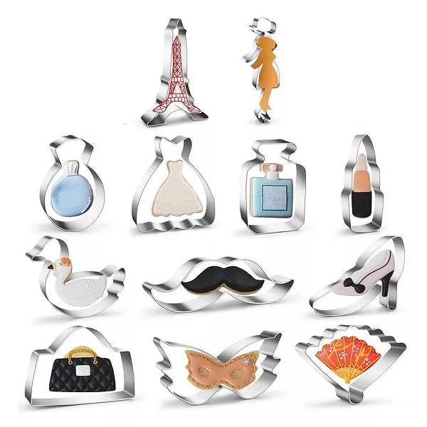 Sada vykrajovátek Paříž móda (12 ks)