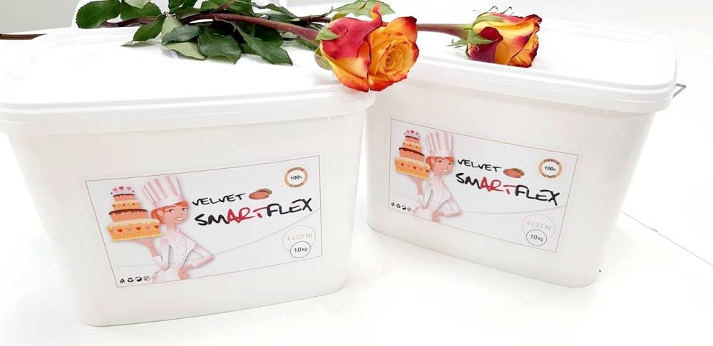 Smartflex Velvet Vanilka 10 kg (Potahovací a modelovací hmota na dorty)