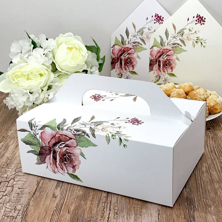 Svatební krabička na výslužku bílá s růží (26 x 18 x 9,5 cm)