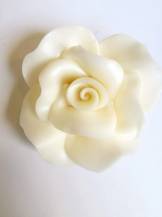 Cukrová růže velká bílá perleťová (9 ks)