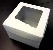 Dortová krabice bílá čtvercová s okénkem (25 x 25 x 19,5 cm)