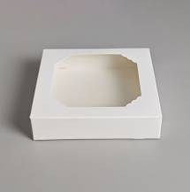Krabička bílá s okénkem nízká 15 x 15 x 3,5 cm