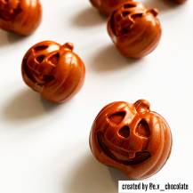 Martellato polykarbonátová forma na pralinky Dýně