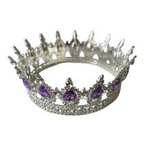Ungenießbare Metalldekoration Silberne Krone mit violetten tropfenförmigen Steinen