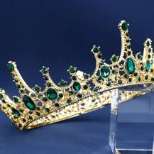 Nejedlá dekorace kovová Koruna zlatá se zelenými kameny