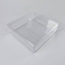 Plastová krabička s víčkem (18,5 x 18,5 x 6 cm)