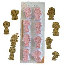 Plastové vypichovače Pohádka se psem (8 ks)