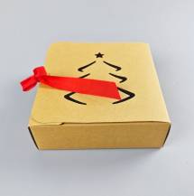 Vánoční krabička kraftová se stuhou Stromeček (16 x 16 x 5 cm)